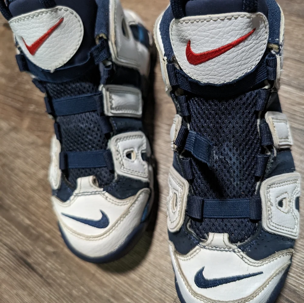 Sold - Picture 3 of 7